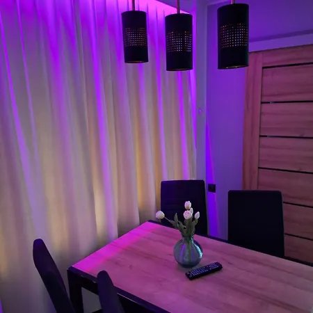 Ananasapart 600 Metrow Morze 300 Metrow Starowka Апартаменти